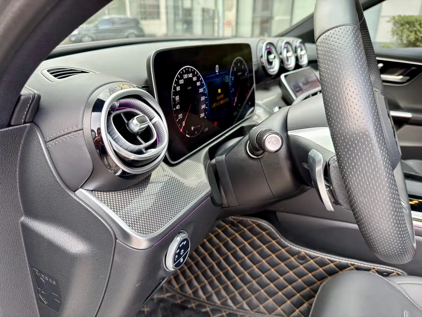 Mercedes-Benz C-Class 2022 C 200 L Sport Version фото 12