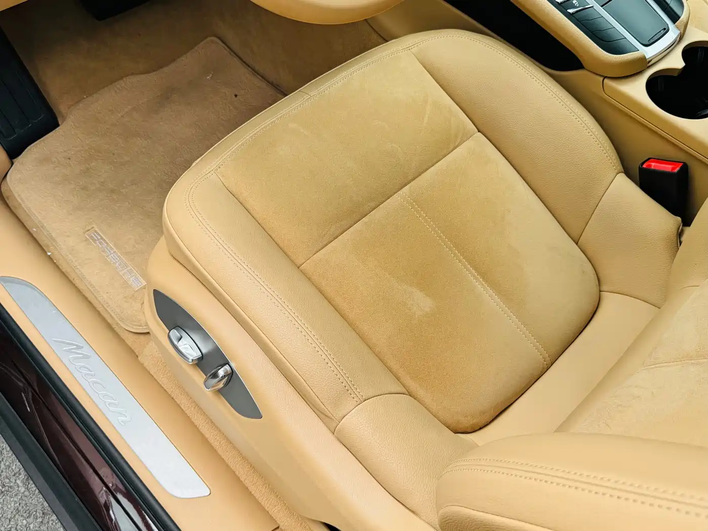 Porsche Macan 2016 Macan 2.0T фото 19