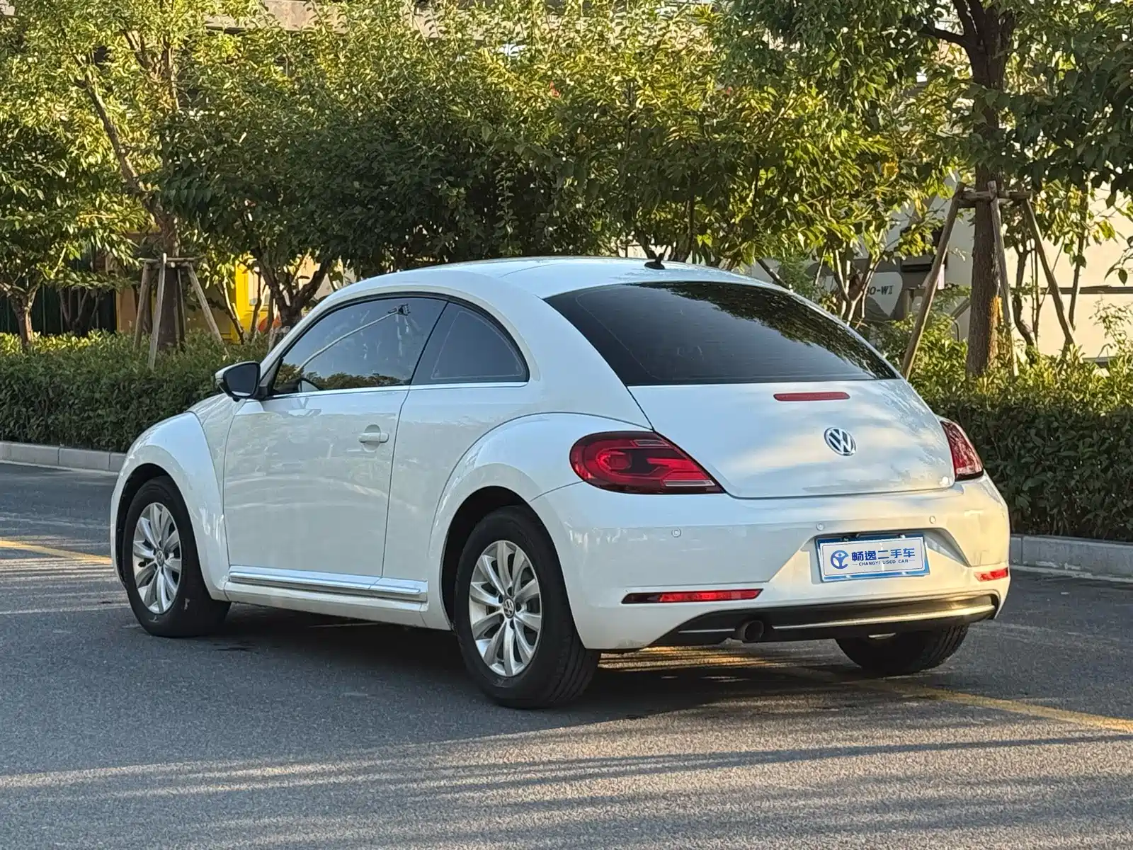 Photo 23 - Volkswagen Beetle