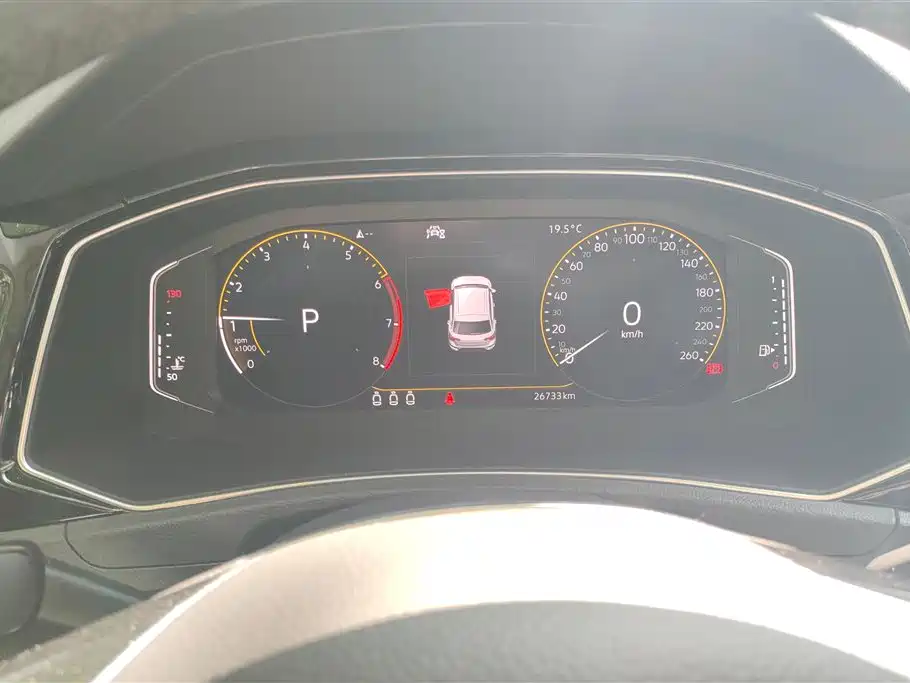 Volkswagen T-ROC 2019 280TSI DSG 2WD Comfort Version China VI фото 14