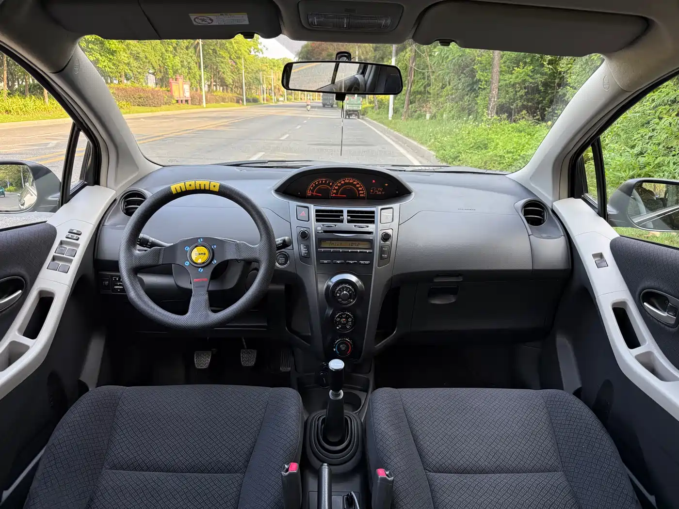 Toyota Yaris 2008 1.6RS Manual Premium Sport Edition фото 23