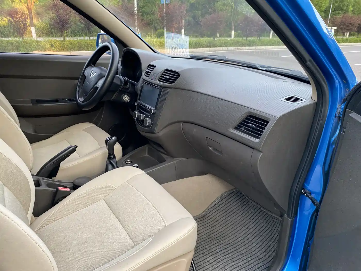 Wuling Motors Wuling Hongguang 2014 2014 1.5L S Standard