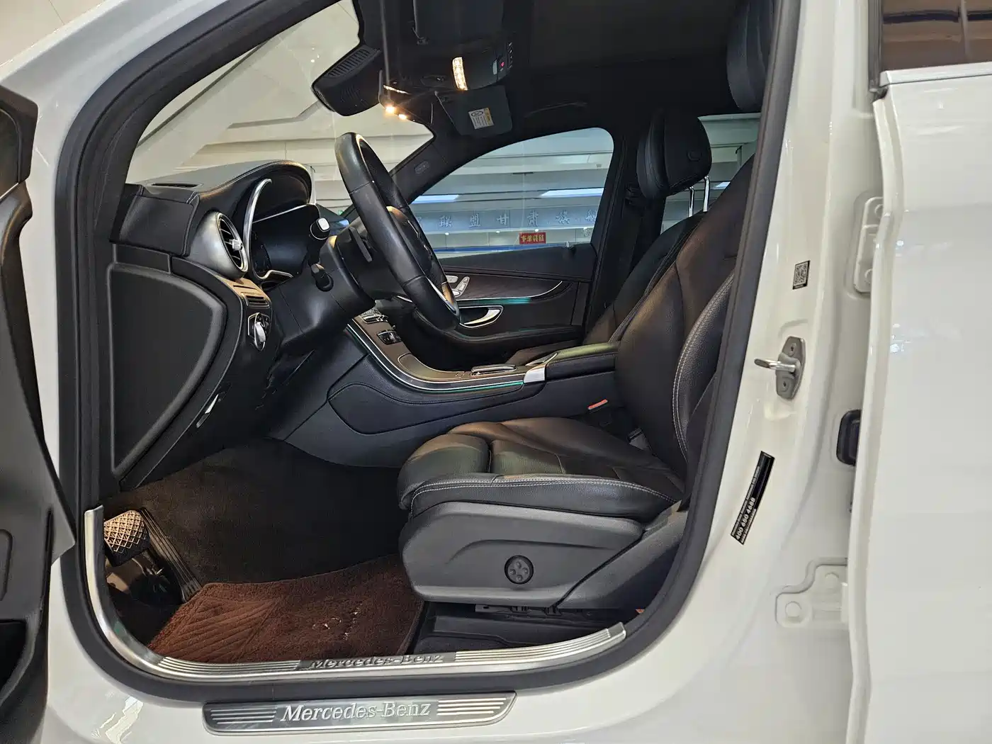Mercedes-Benz GLC 2020 Facelift GLC 300 L 4MATIC Dynamic фото 6
