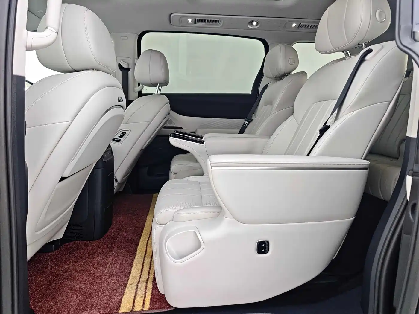 Voyah Dreamer 2026 2025 PHEV AWD Excellent Kunpeng Edition