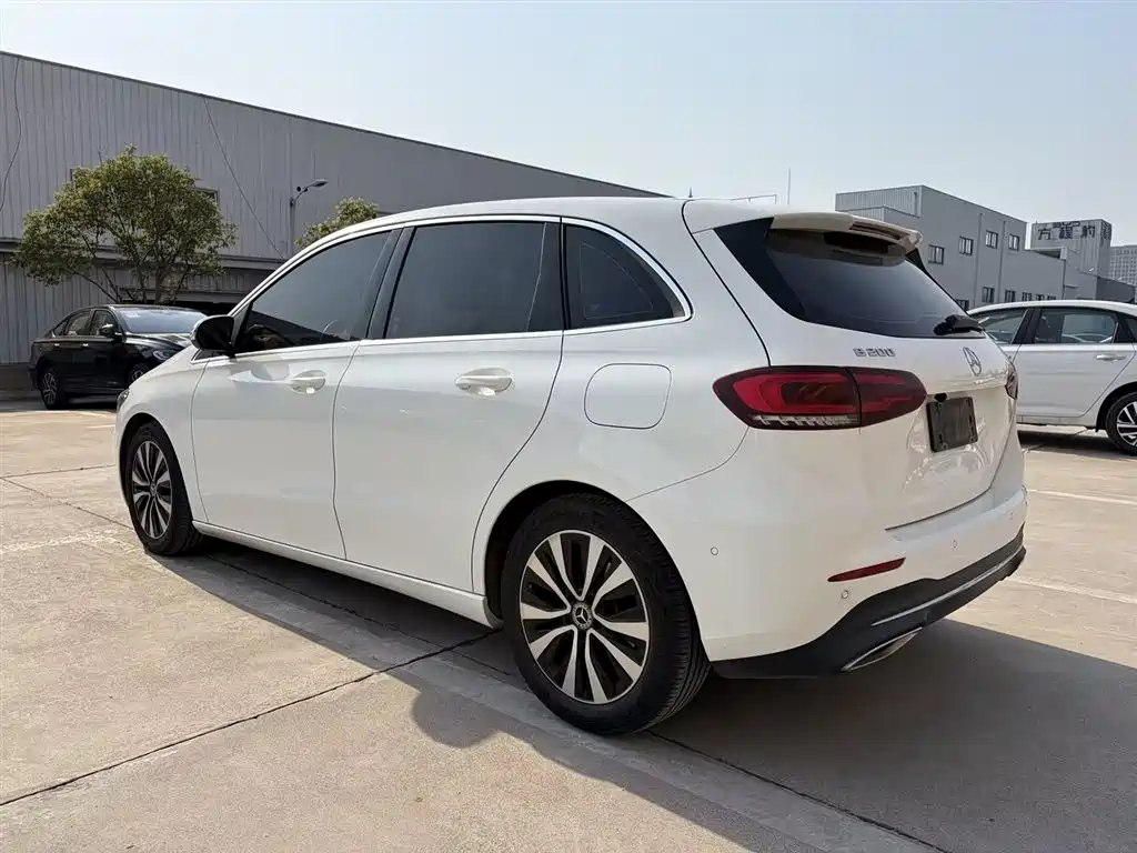 Mercedes-Benz B-Class 2021 B 200 Dynamic фото 8