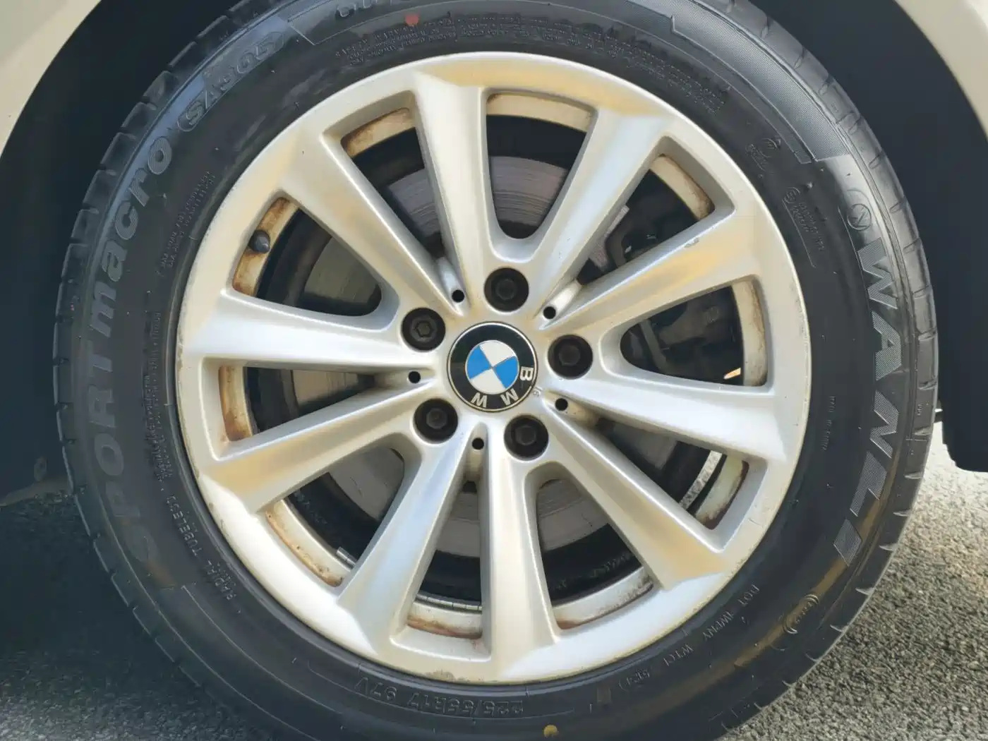 BMW 5 Series 2013 525Li Leadership фото 10