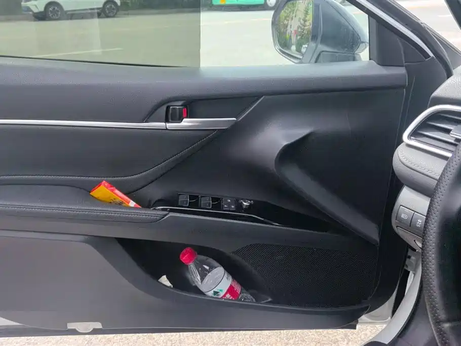 Toyota Camry 2021 2.0S Sporty Edition фото 7