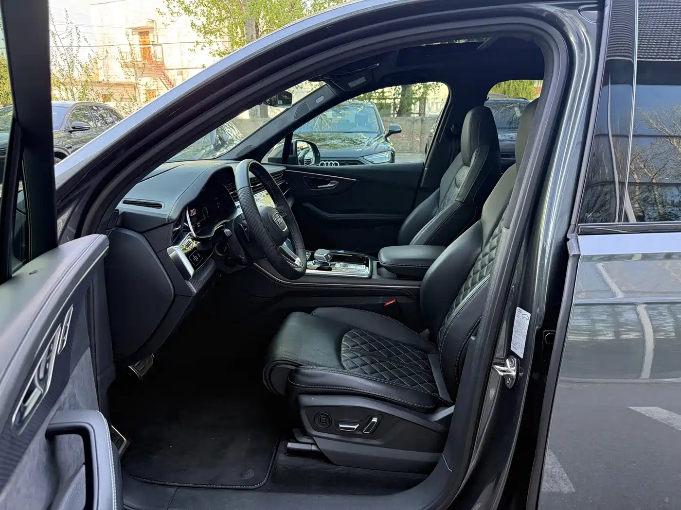 Audi SQ7 2024 2024 4.0 TFSI