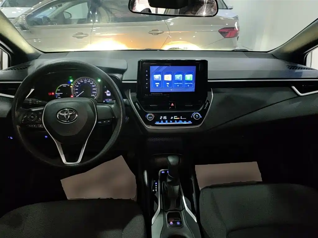Toyota Levin 2022 Dual Engine 1.8H E-CVT Progressive Edition фото 10