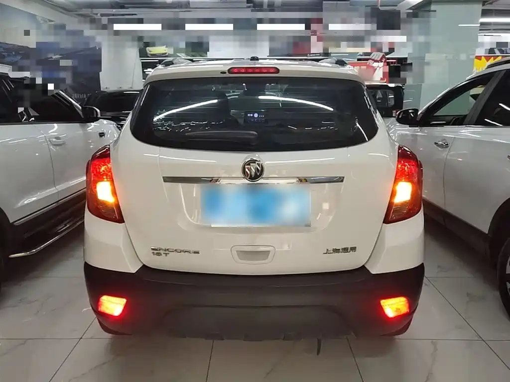 Buick Encore 2015 1.4T Automatic 2WD Urban Elite фото 6