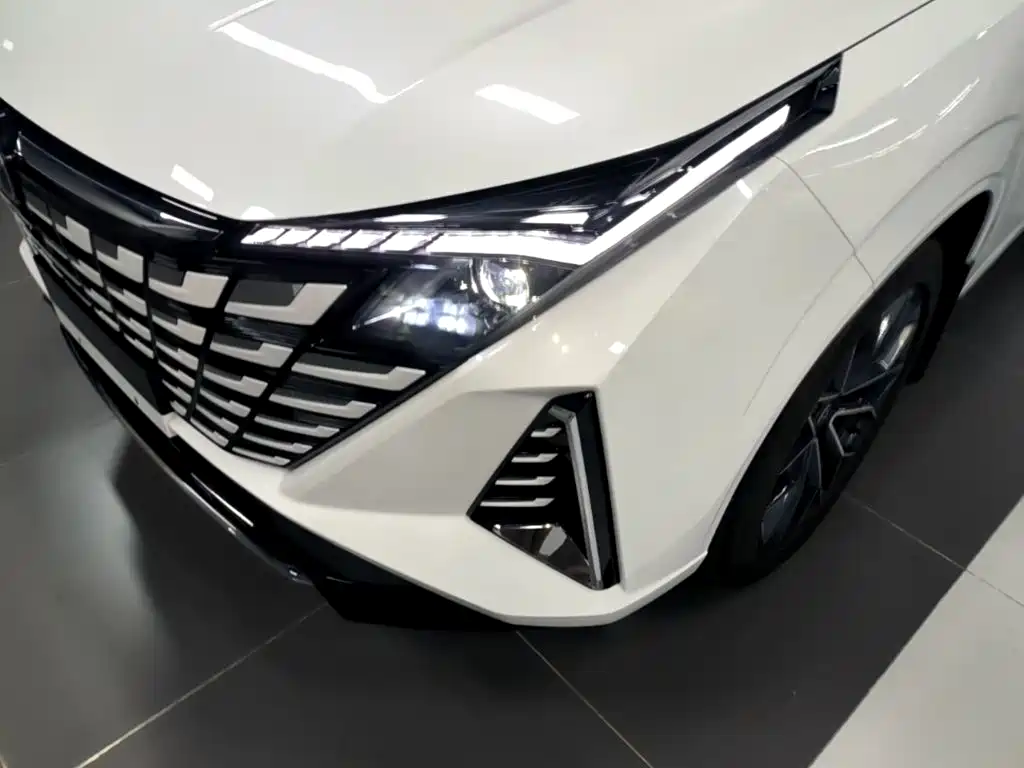 Changan UNI-Z 2026 2025 Model Year 500Bar PRO