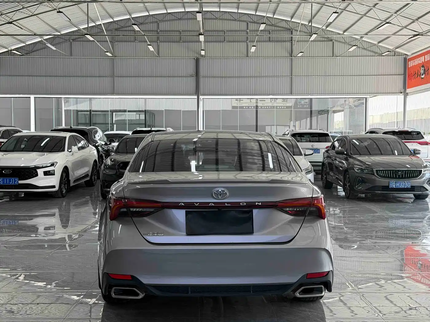 Toyota Avalon 2021 2.5L Luxury Edition фото 8