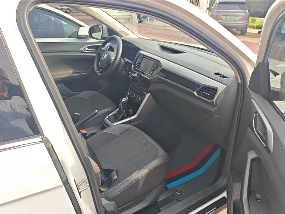 Volkswagen T-Cross 2019 280TSI DSG Comfort Edition фото 8