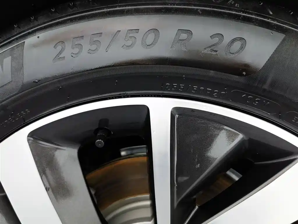 Li Auto Li L8 2023 Max фото 24