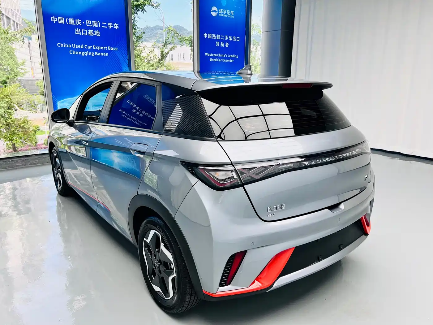 BYD Dolphin 2021 Model 405km Fashion Edition фото 8