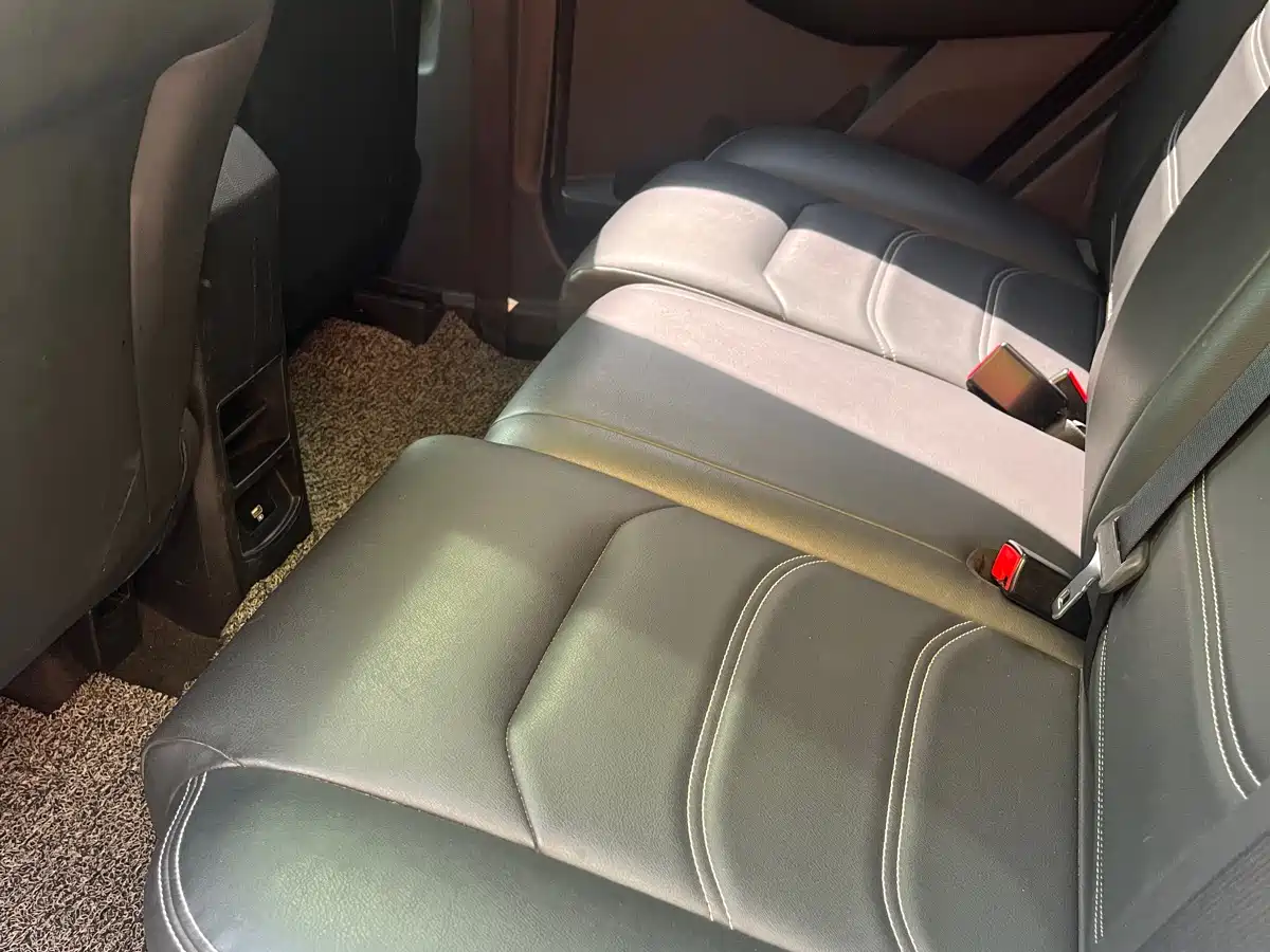 BYD Yuan New Energy 2019 EV360 Smart Connect Edition фото 4