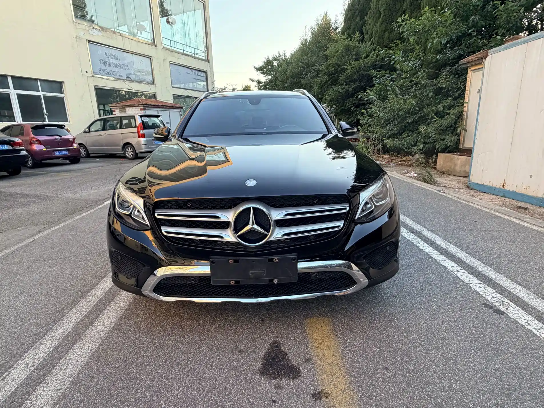 Фото 1 - Mercedes-Benz GLC