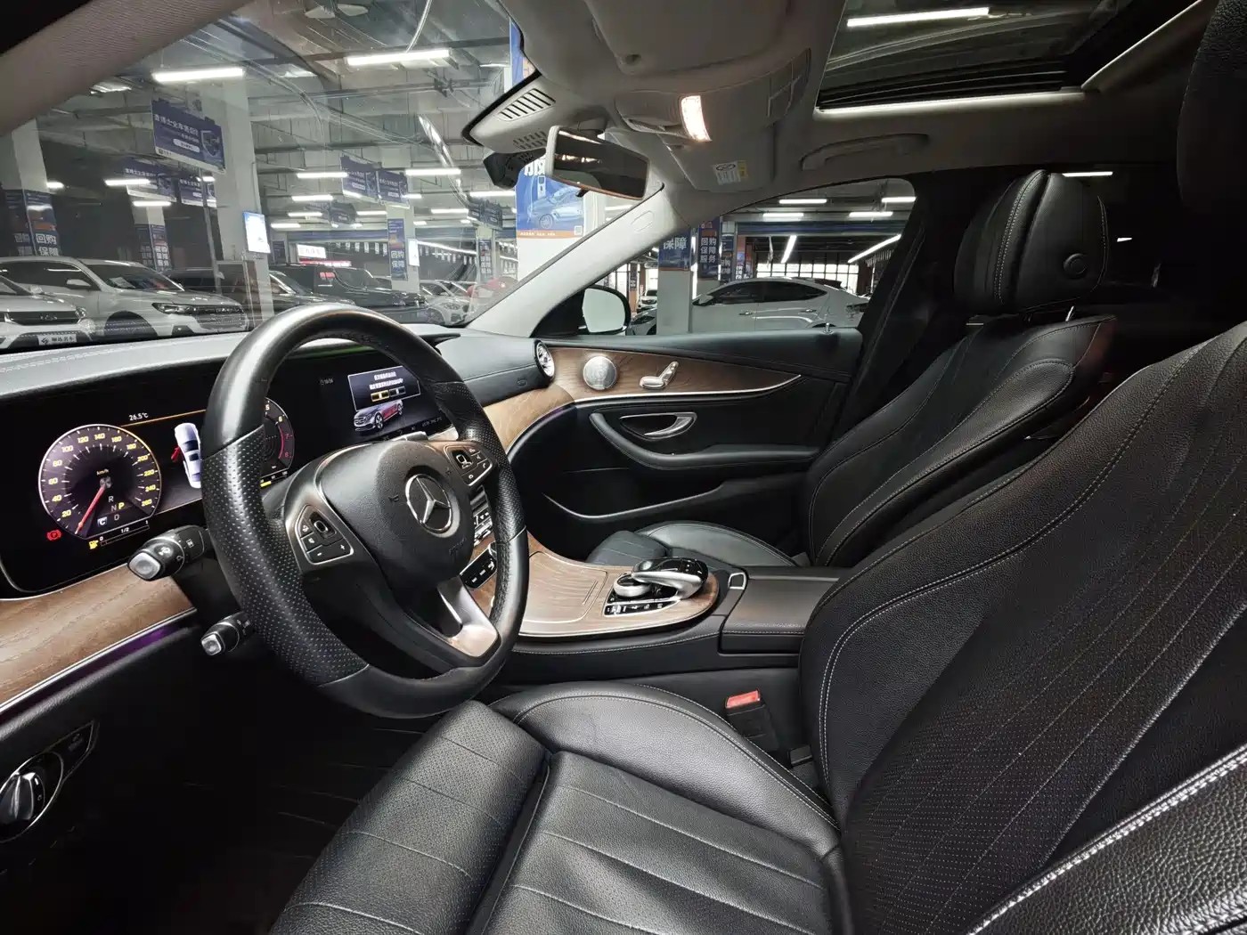 Mercedes-Benz E-Class 2018 E 200 L фото 5