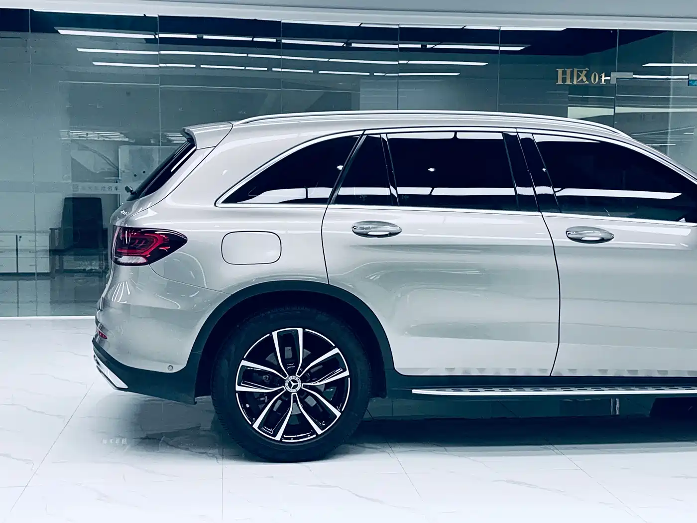 Mercedes-Benz GLC 2021 GLC 300 L 4MATIC Sporty фото 9