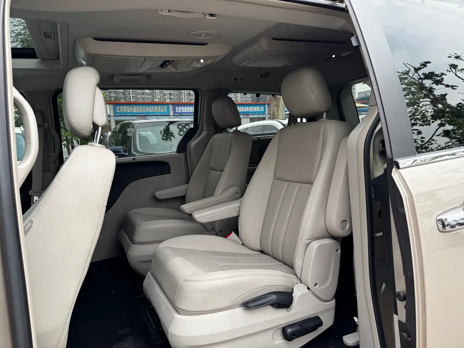 Фото 6 - Chrysler Pacifica