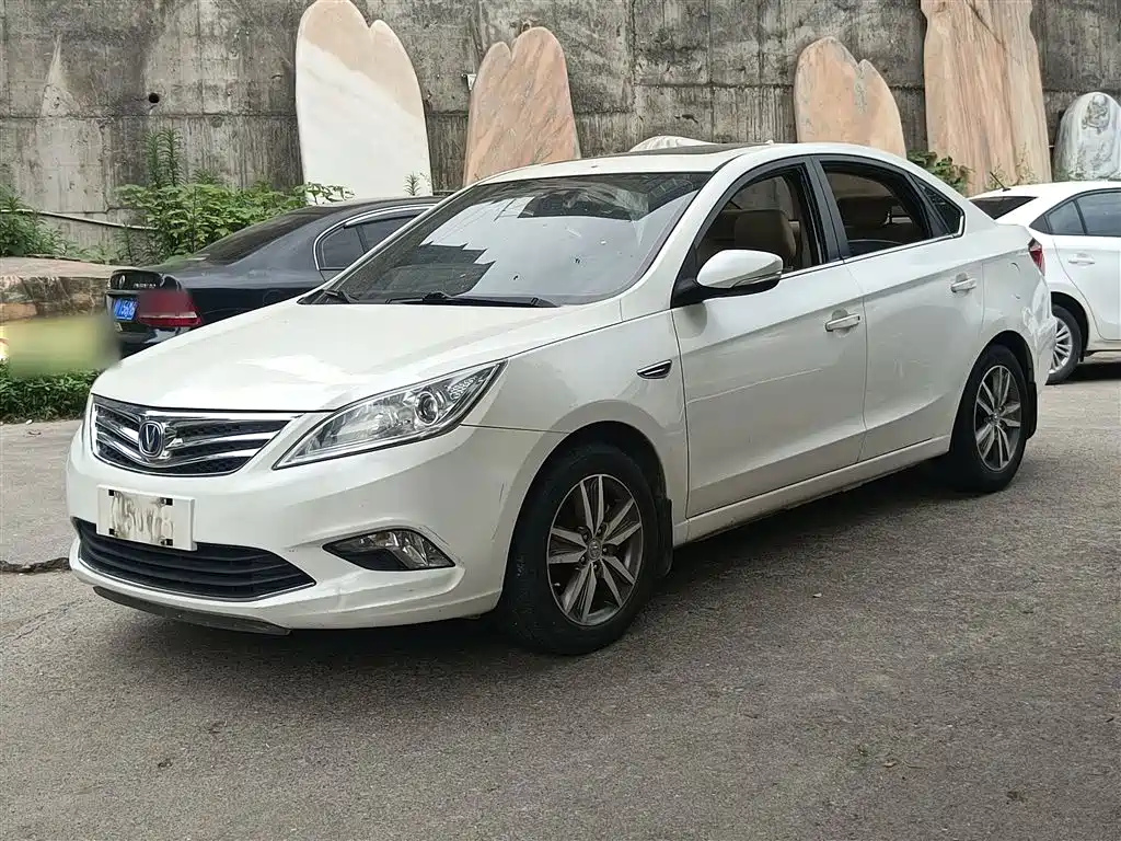 Changan Eado 2015 2015 1.6L Manual Luxury China V