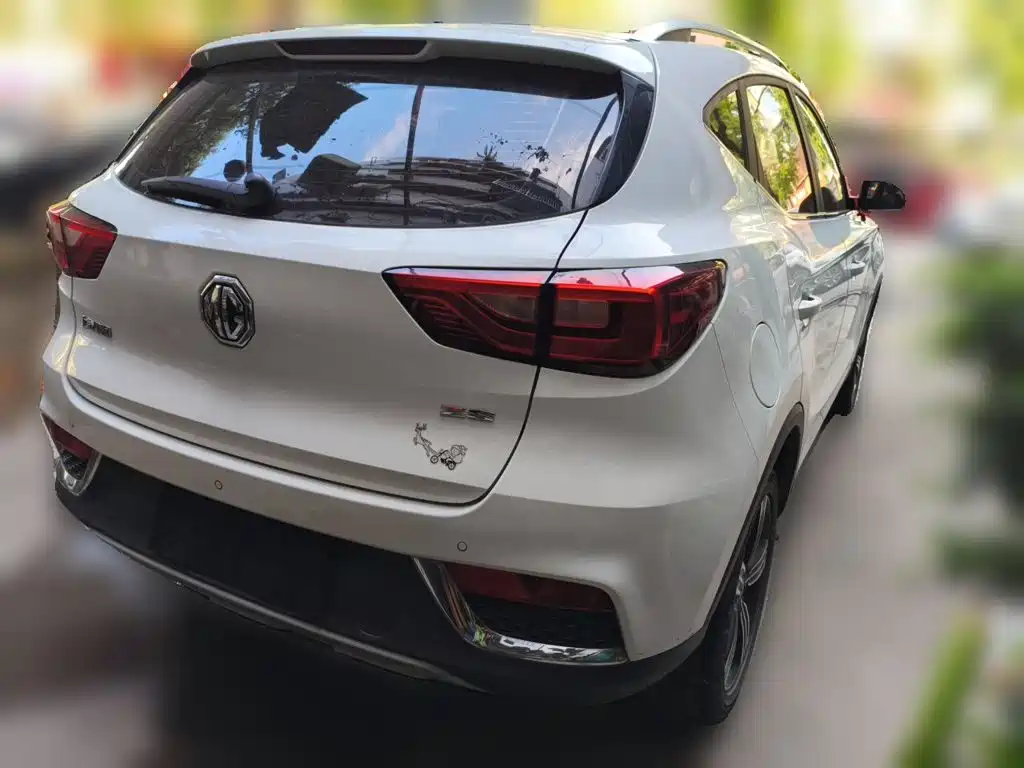 Фото 6 - MG ZS