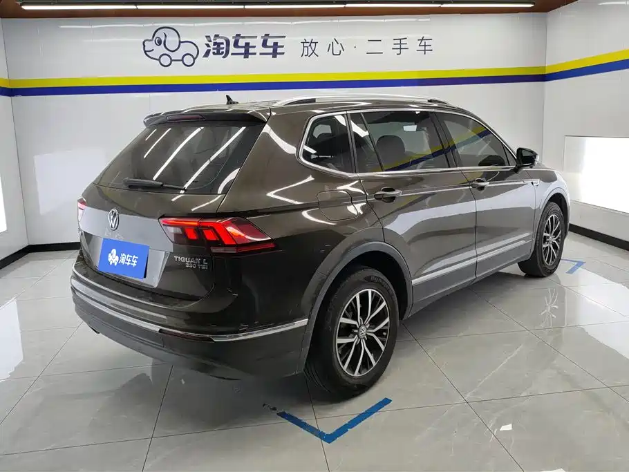 Volkswagen Tiguan L 2018 330TSI Automatic 2WD Luxury Edition фото 3