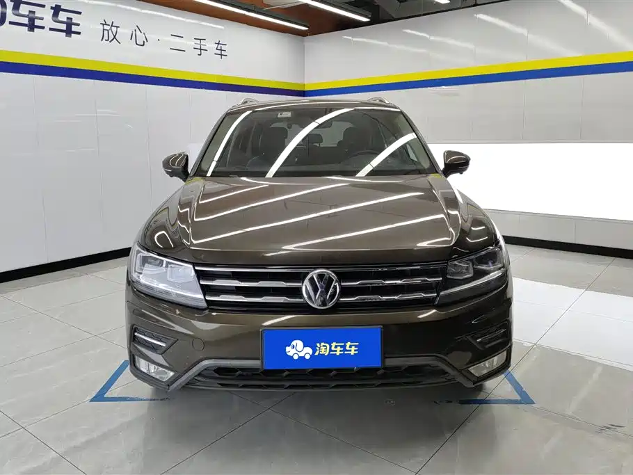 Volkswagen Tiguan L 2018 330TSI Automatic 2WD Luxury Edition фото 2