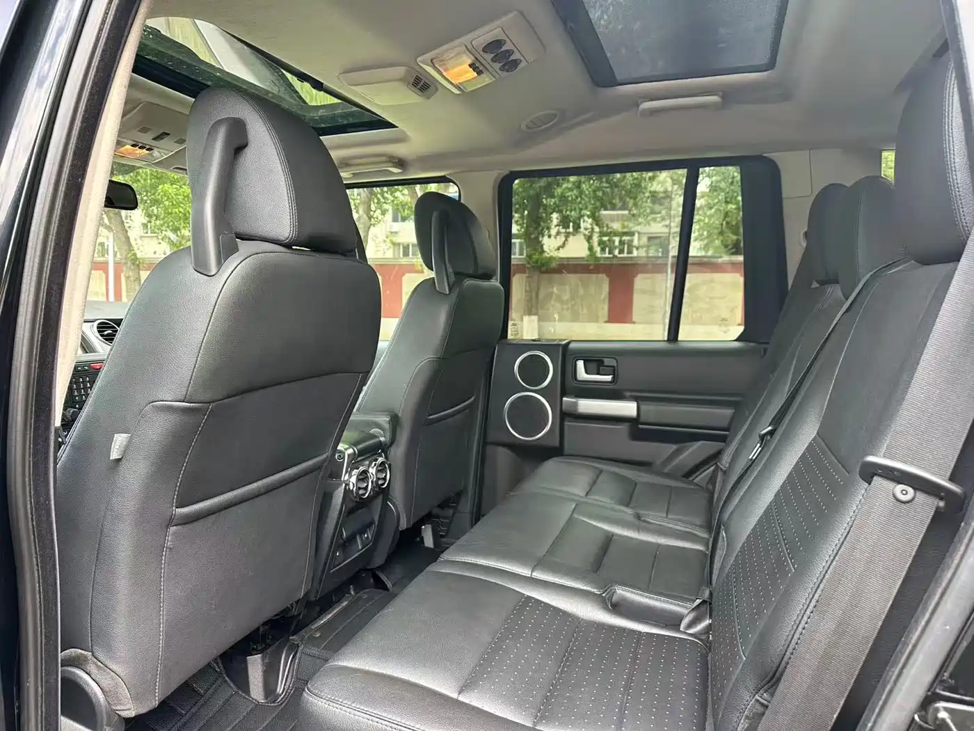 Land Rover Discovery 2005 Model 4.0 SC V6 HSE фото 15
