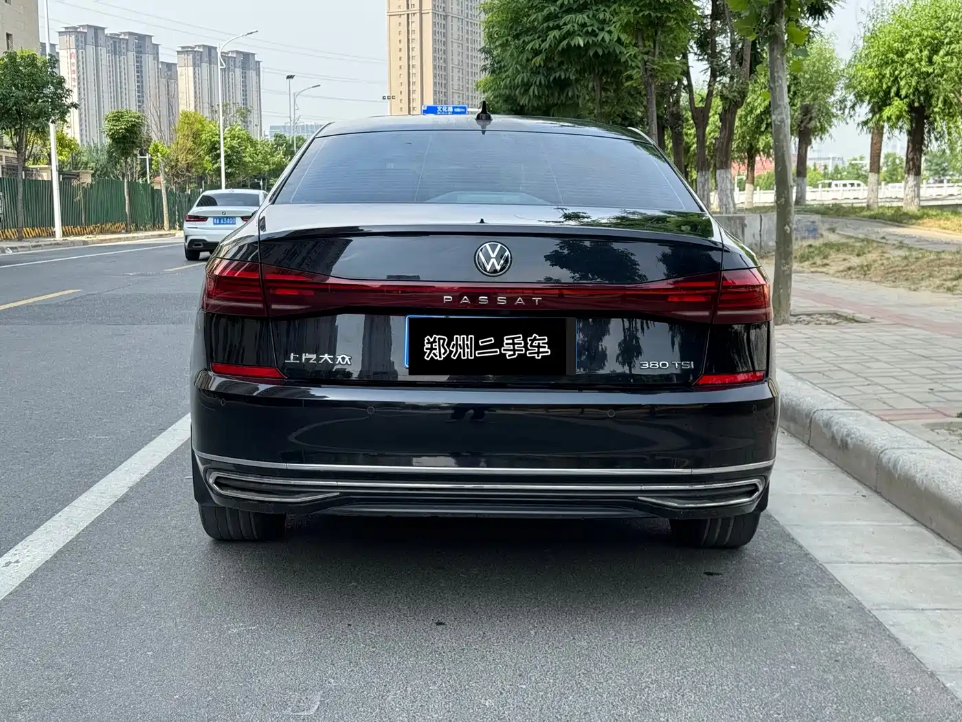 Volkswagen Passat 2024 380TSI Elite Edition фото 8