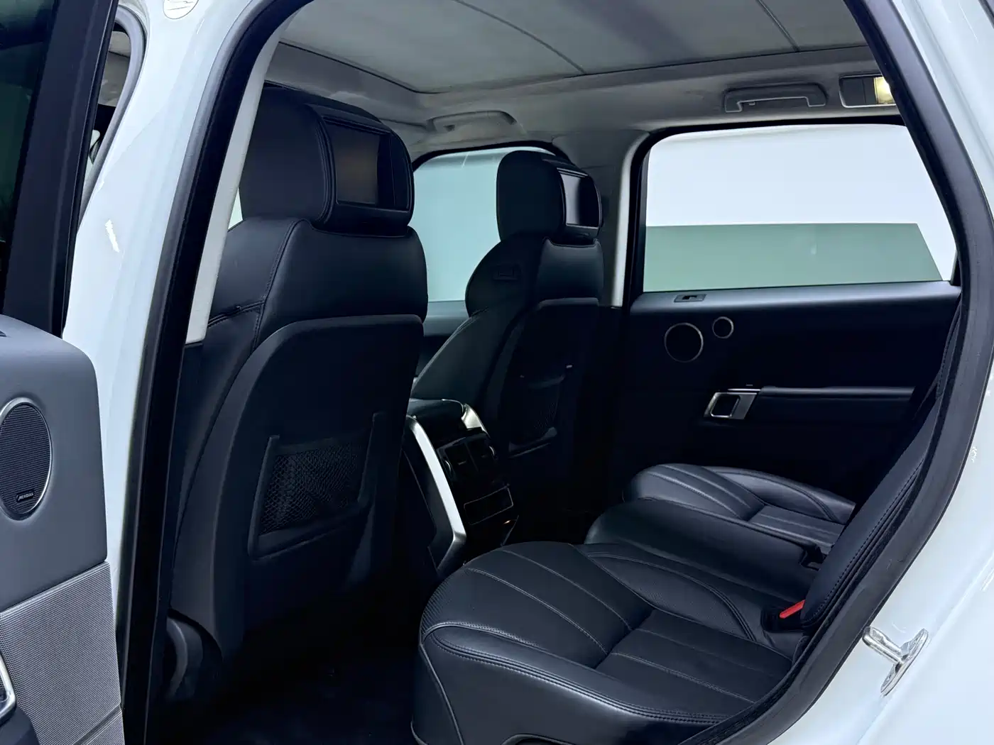 Land Rover Range Rover Sport 2014 3.0 SC V6 HSE фото 6