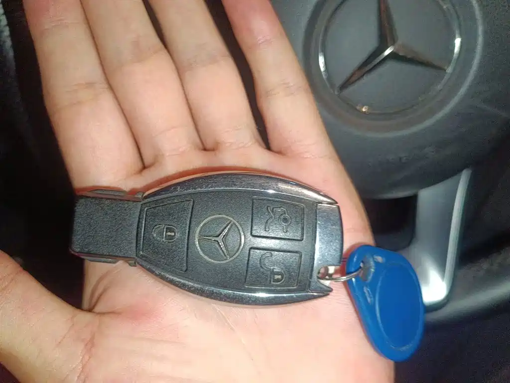 Mercedes-Benz C-Class 2015 C 200 L Sport фото 12