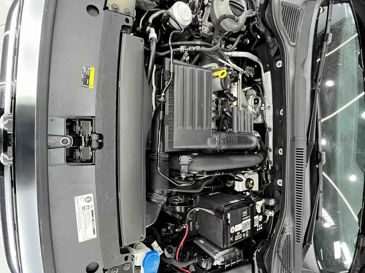 Volkswagen Passat 2022 280TSI Elite Edition фото 21