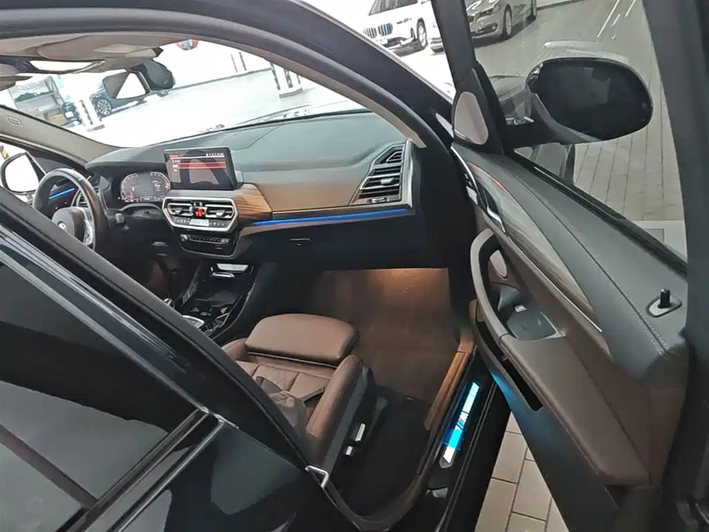 BMW X3 2023 Facelift xDrive30i Leading M Night Package фото 11
