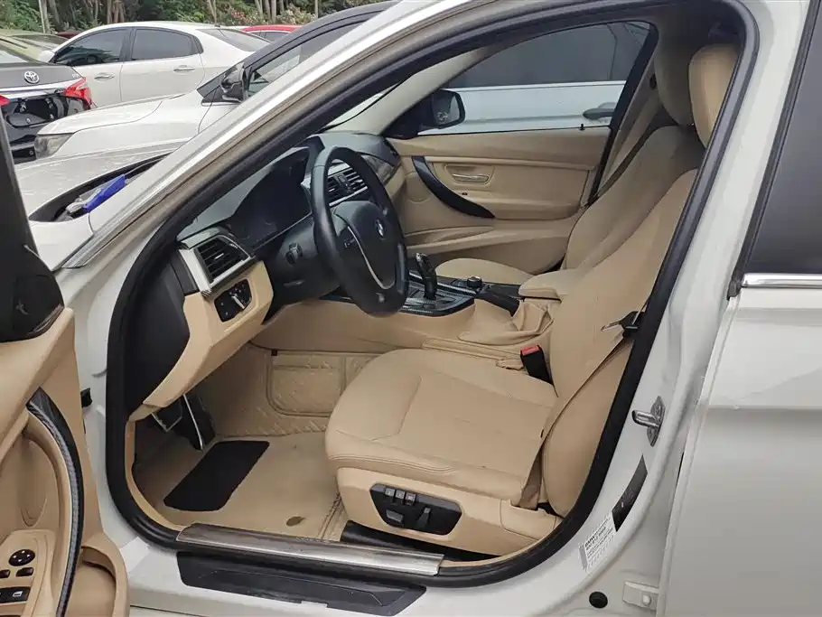 BMW 3 Series 2015 320Li Super Joy Fashion фото 9