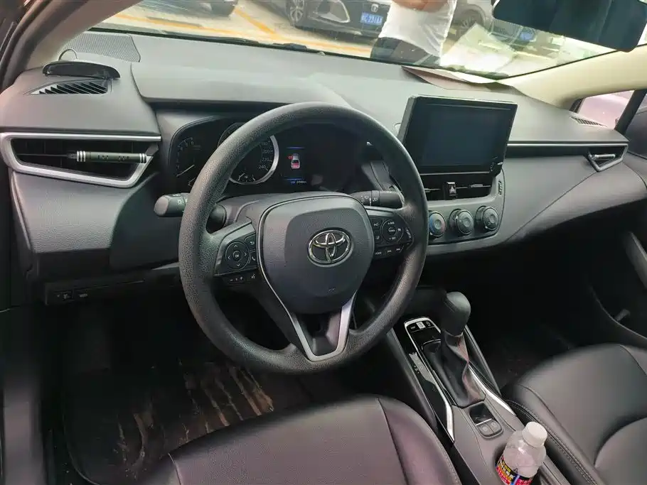 Toyota Corolla 2023 1.2T Pioneer Edition фото 12