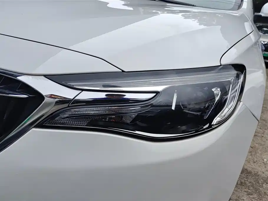 Buick Excelle 2021 Facelift 1.3T Auto Mild Hybrid Elite фото 5