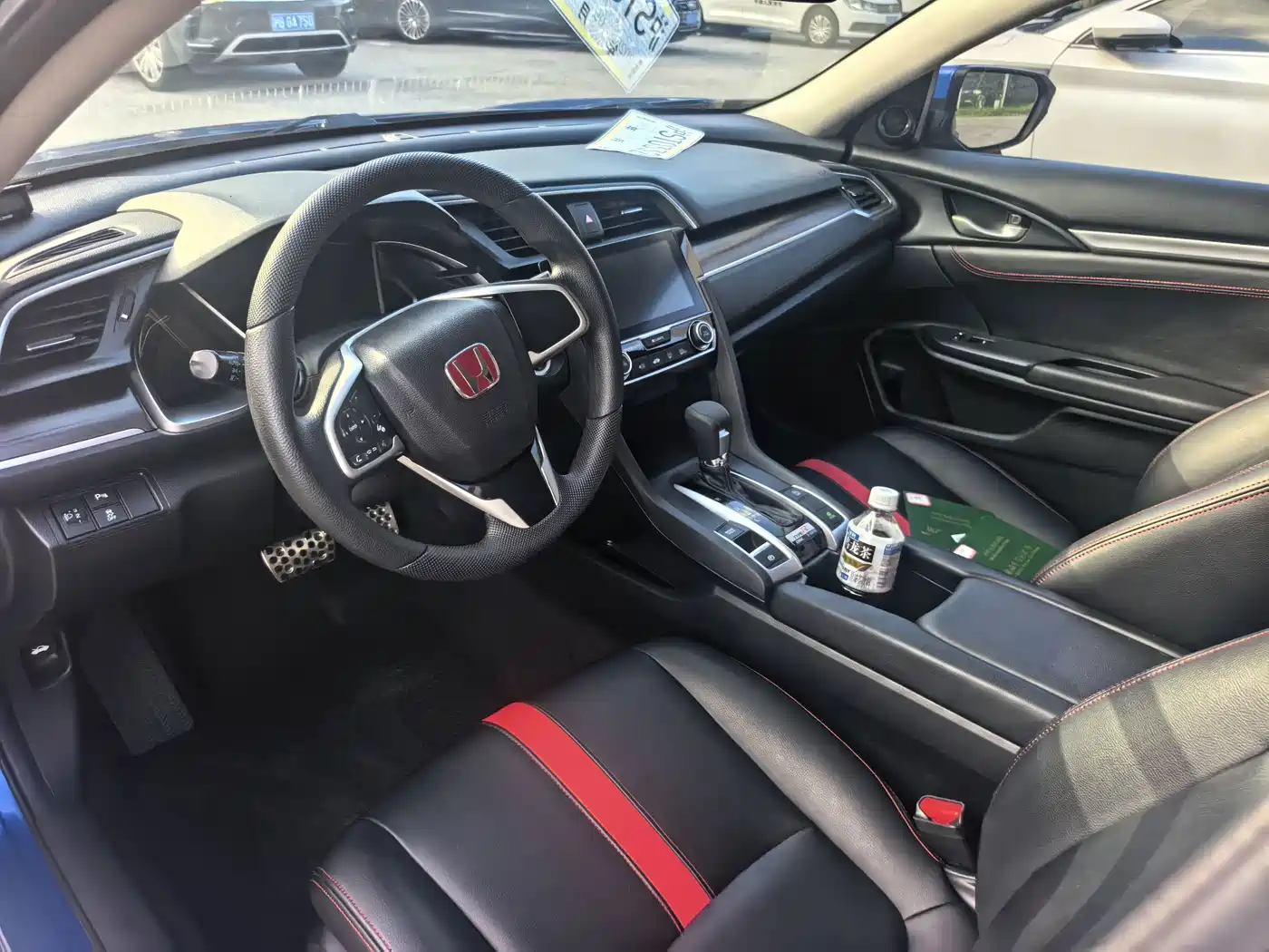 Фото 20 - Honda Civic