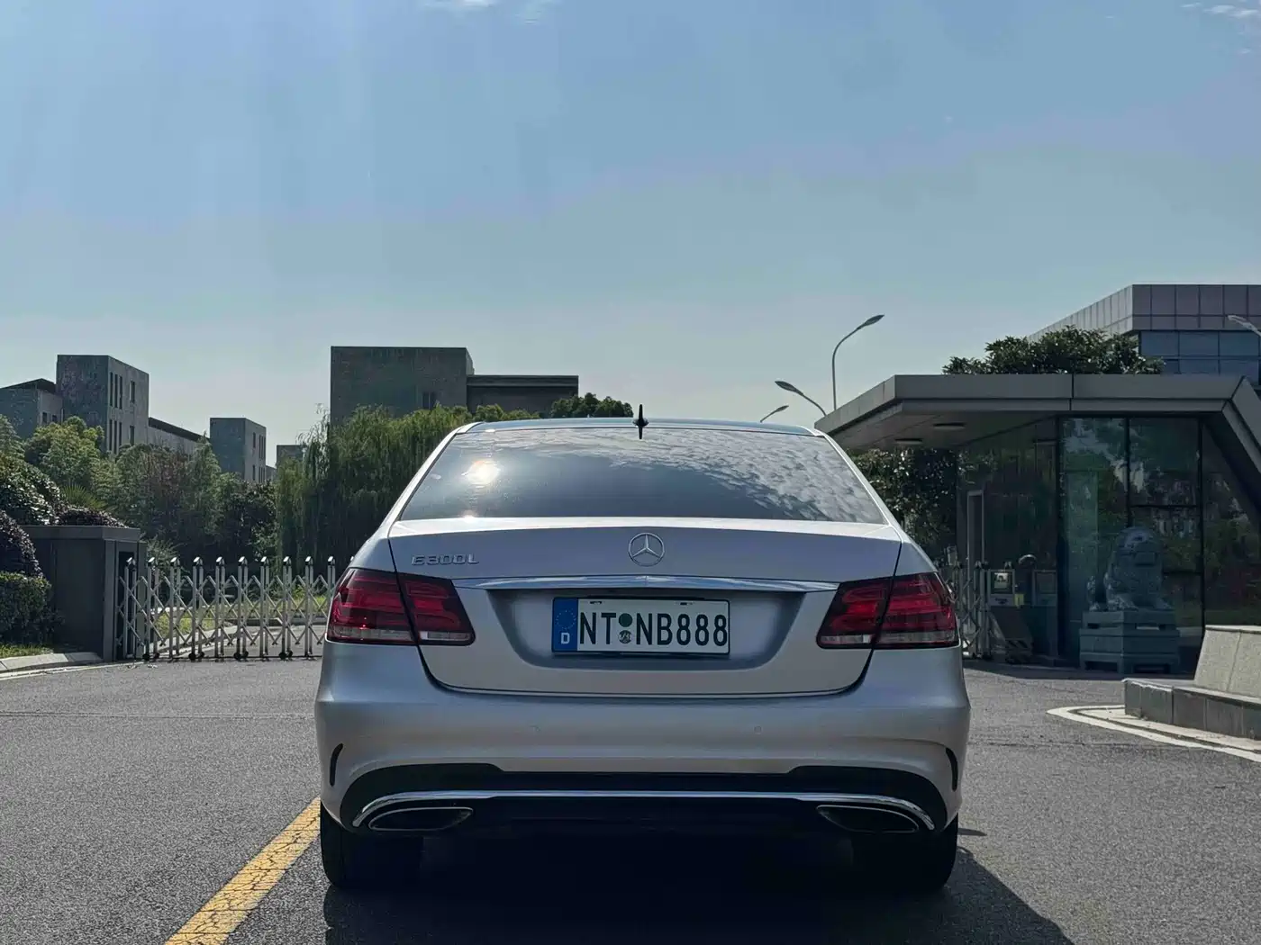 Mercedes-Benz E-Class 2014 Facelift E 260 L Sport фото 8