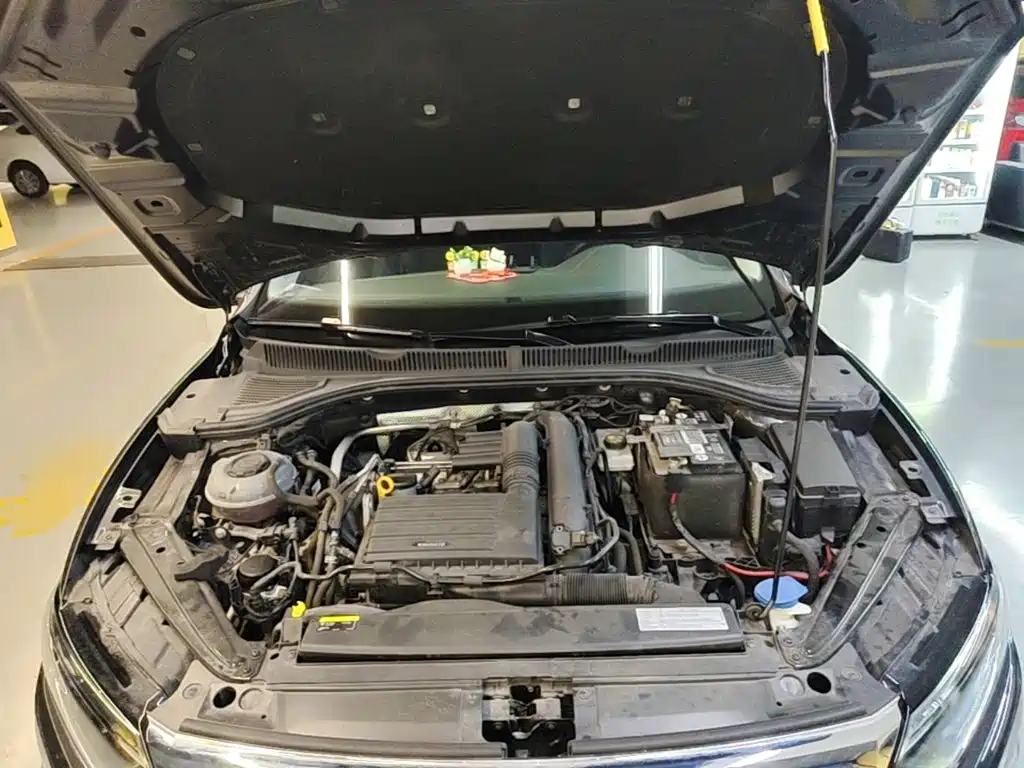 Volkswagen Sagitar, миниатюра 20