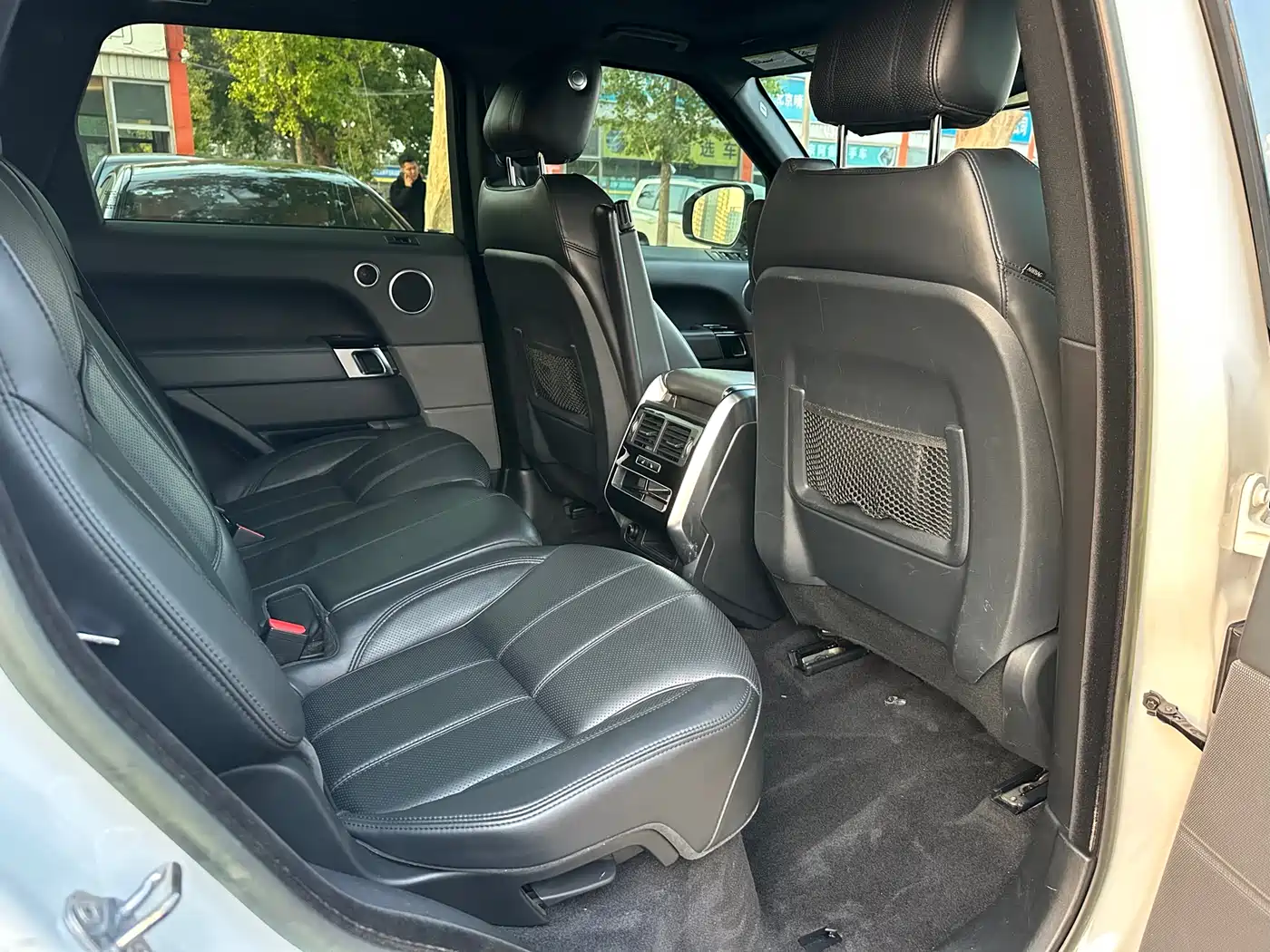 Land Rover Range Rover Sport 2016 Model 3.0 SC V6 HSE фото 14