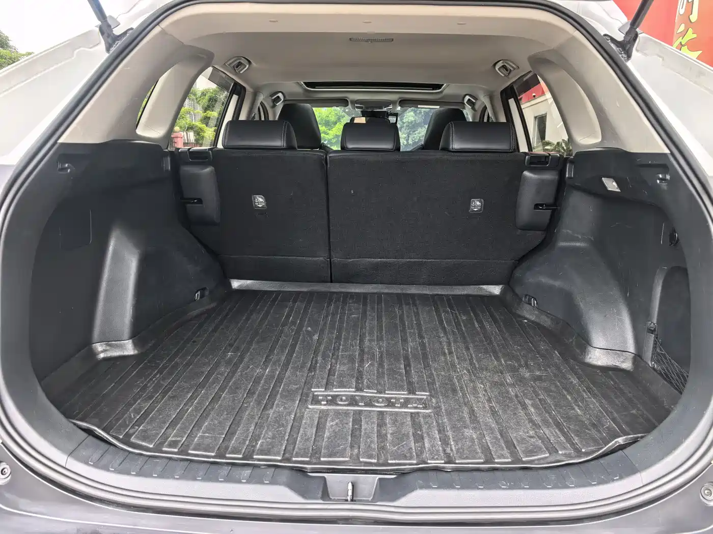 Toyota Wildlander 2022 2.0L CVT AWD Luxury PLUS Edition фото 14
