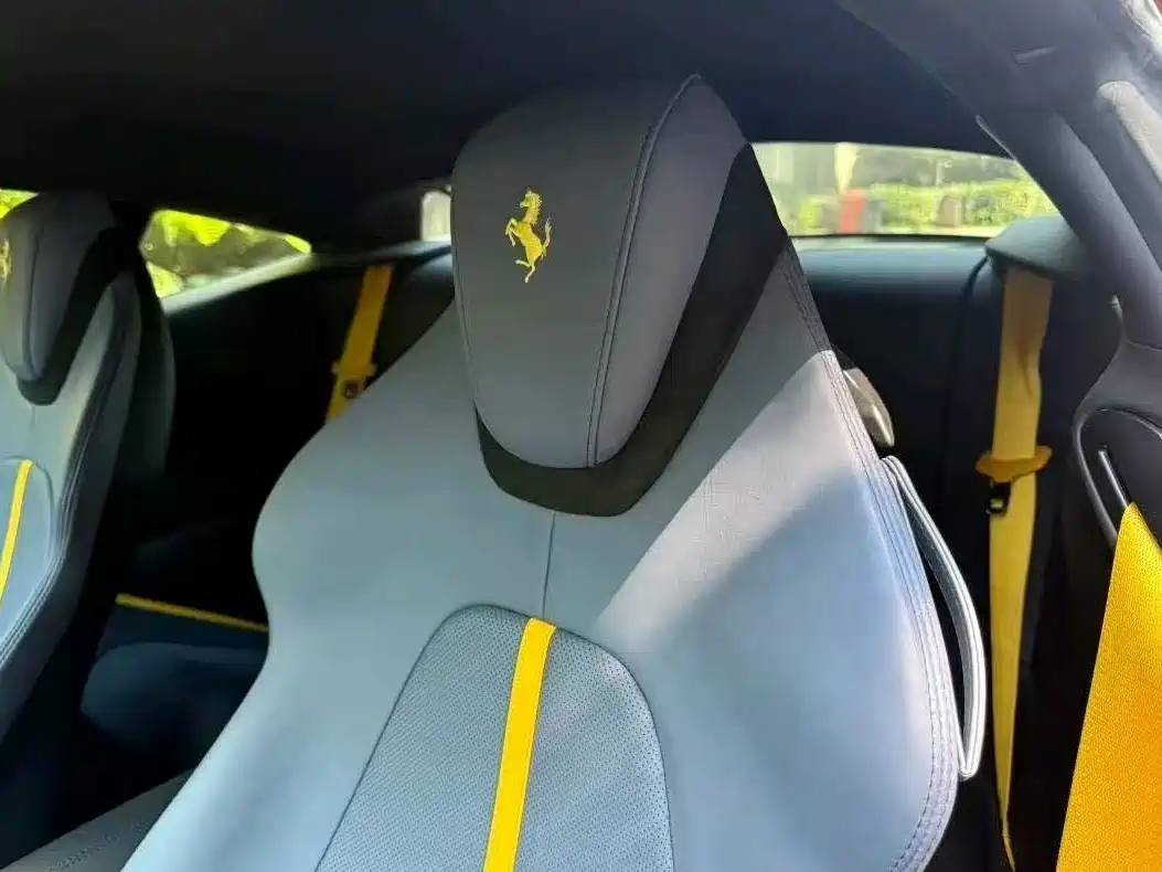 Ferrari Roma 2023 2020 3.9T V8