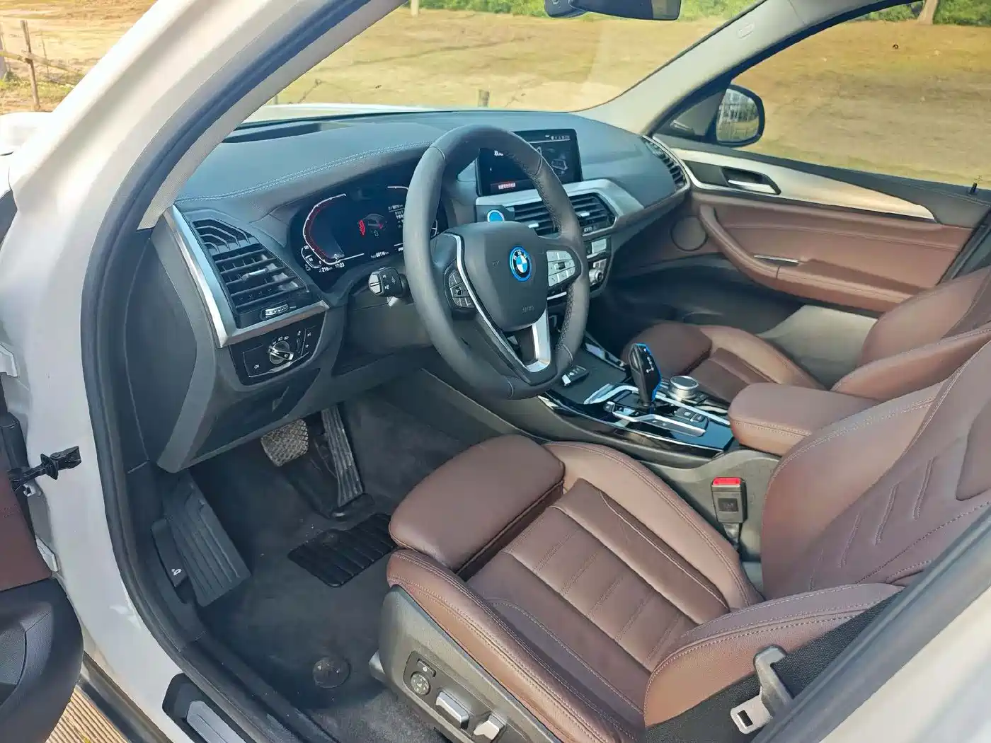 BMW iX3 2021 Pioneer фото 6