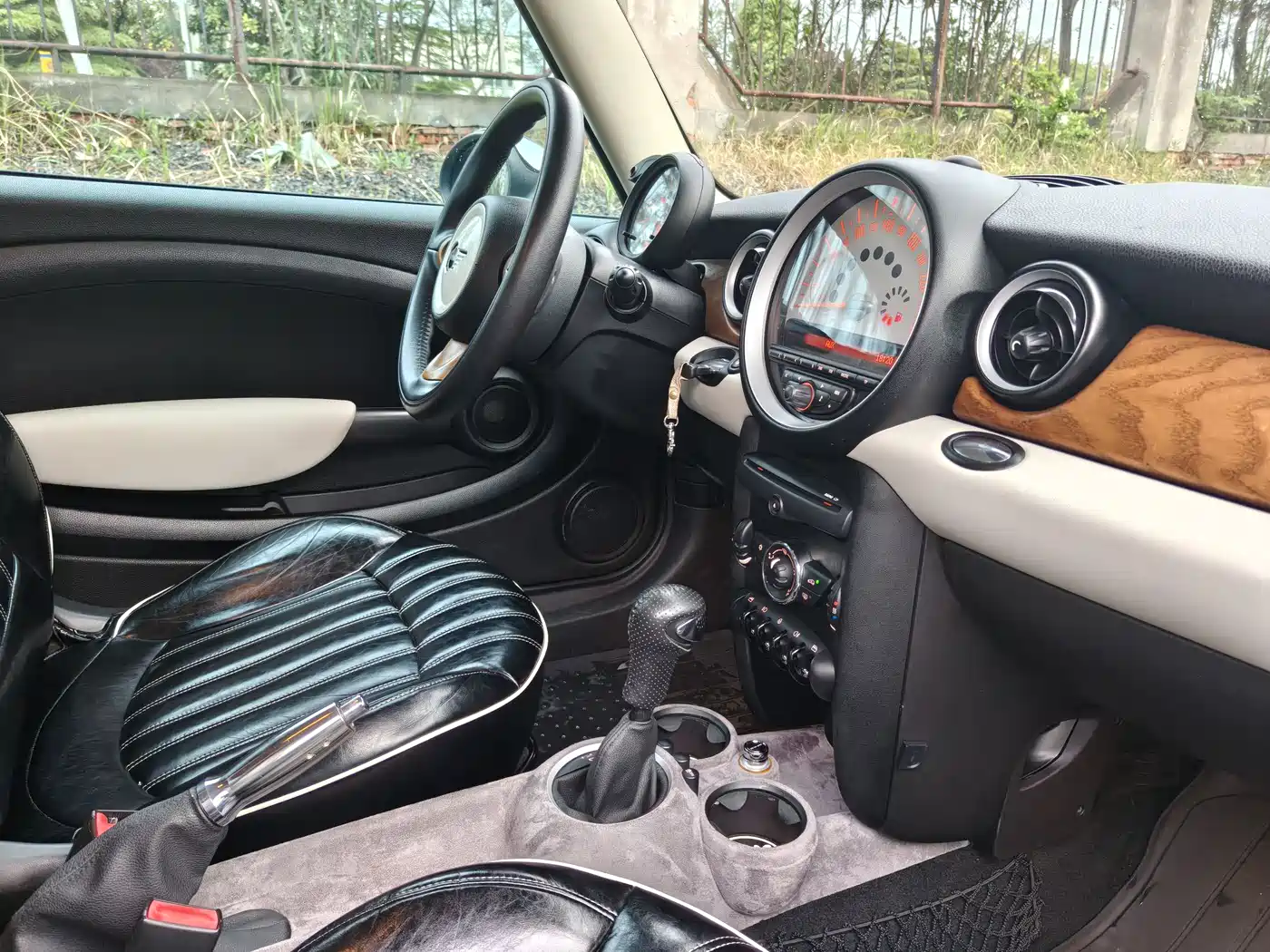 MINI MINI 2012 2012 1.6L ONE Baker Street