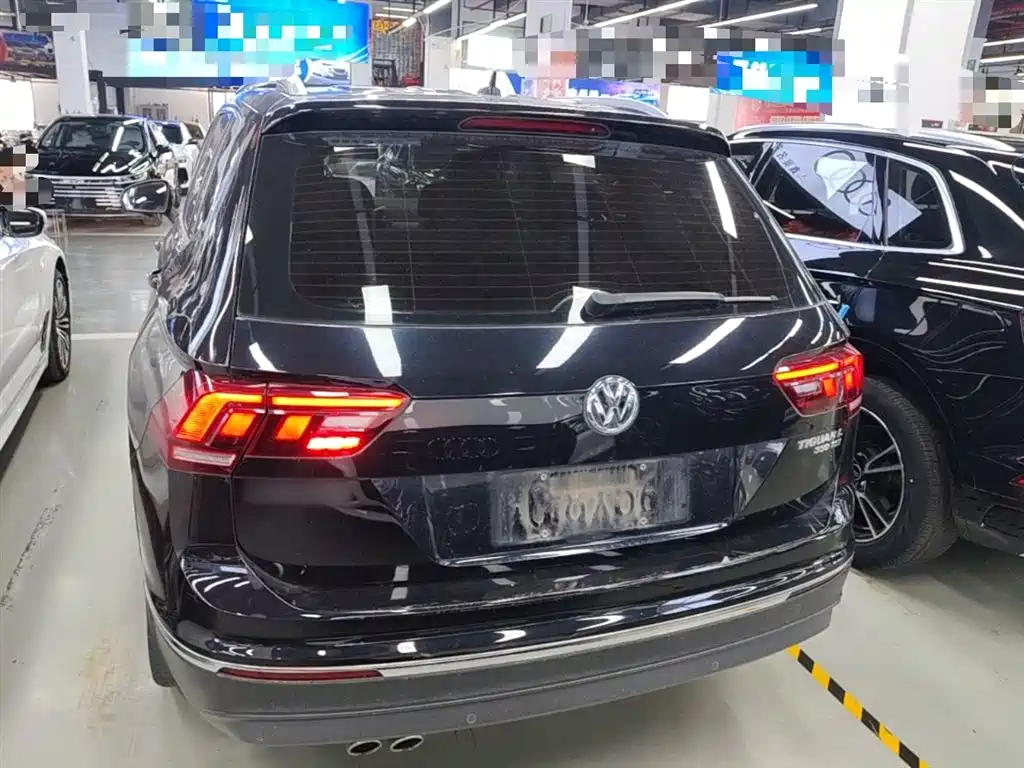 Volkswagen Tiguan L 2020 330TSI Auto 2WD Panorama Comfort China VI фото 6