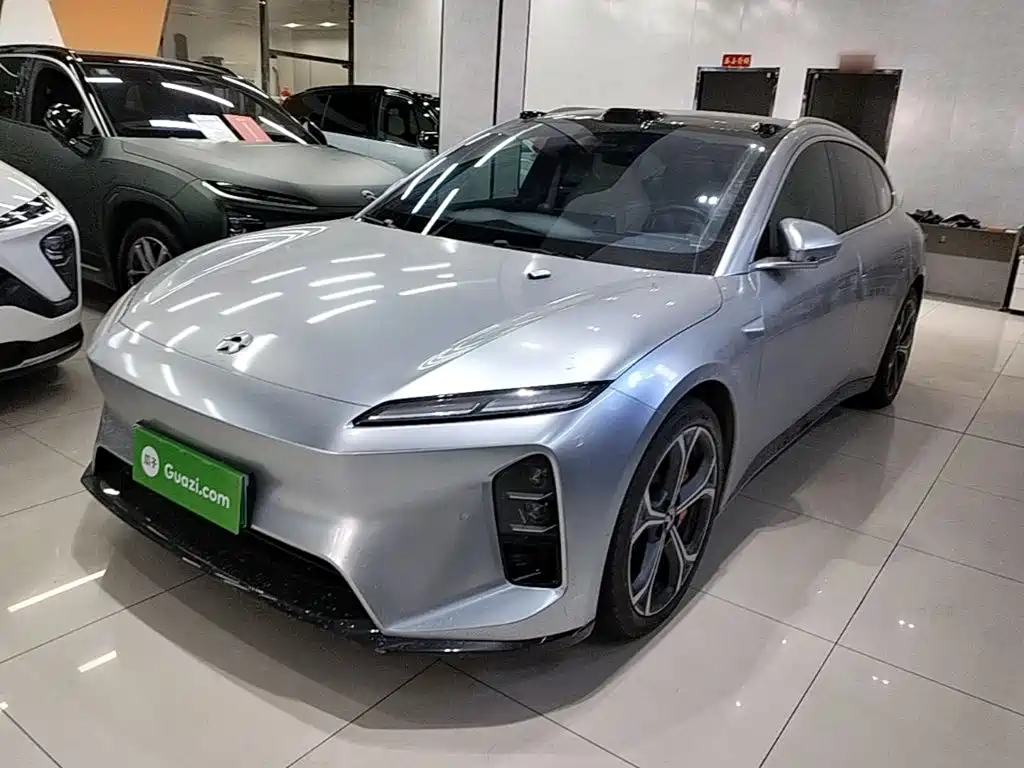 NIO NIO ET5T 2025 75kWh Touring