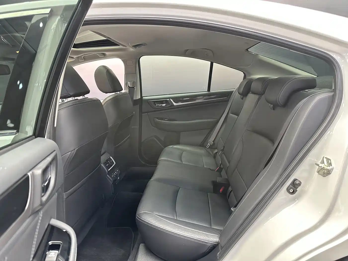 Subaru Legacy 2021 2020 Facelift 2.5i AWD Honor Edition EyeSight