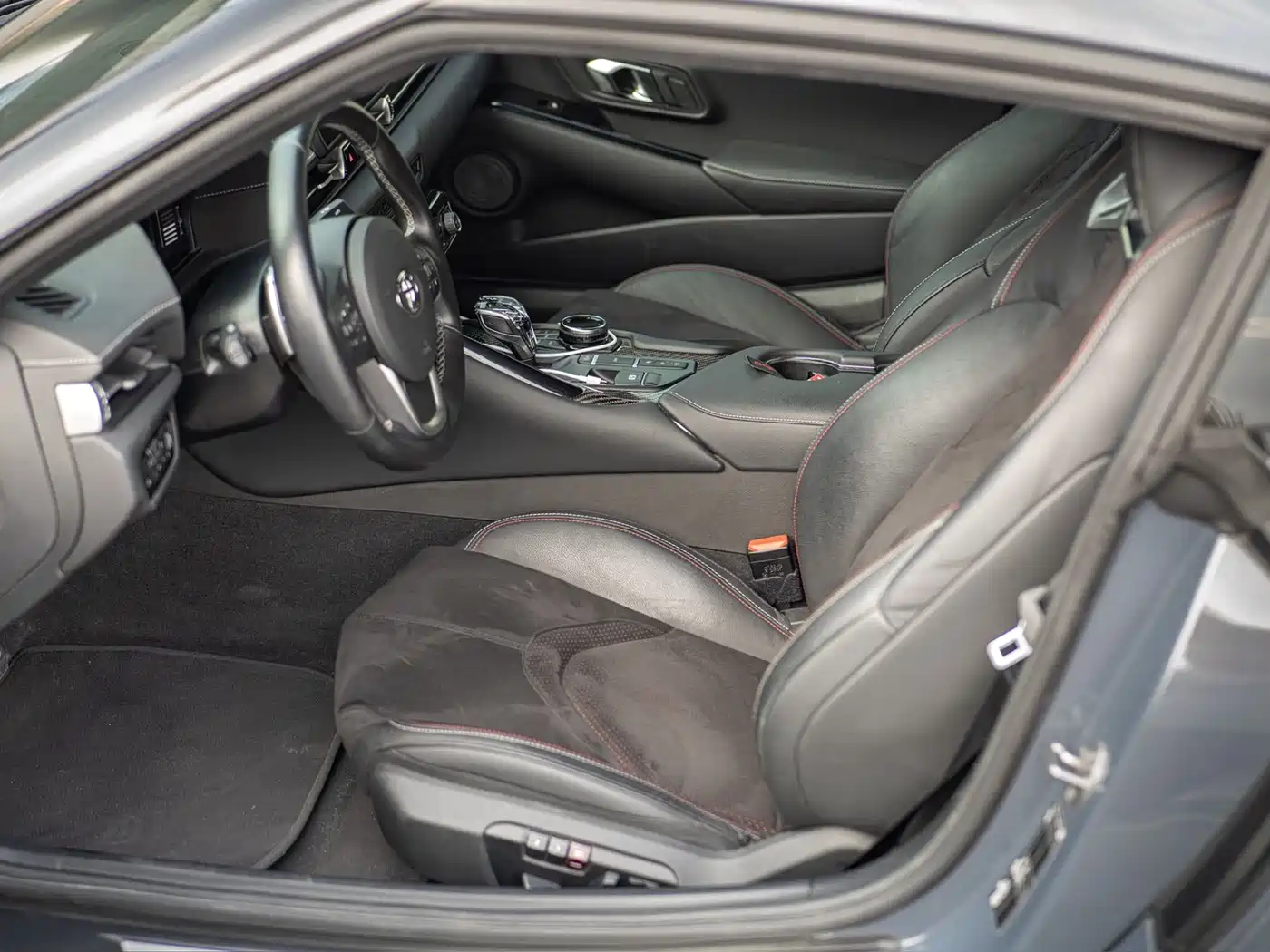 Toyota Supra 2022 GR SUPRA 3.0T Distant Mountain Gray Limited Edition фото 7
