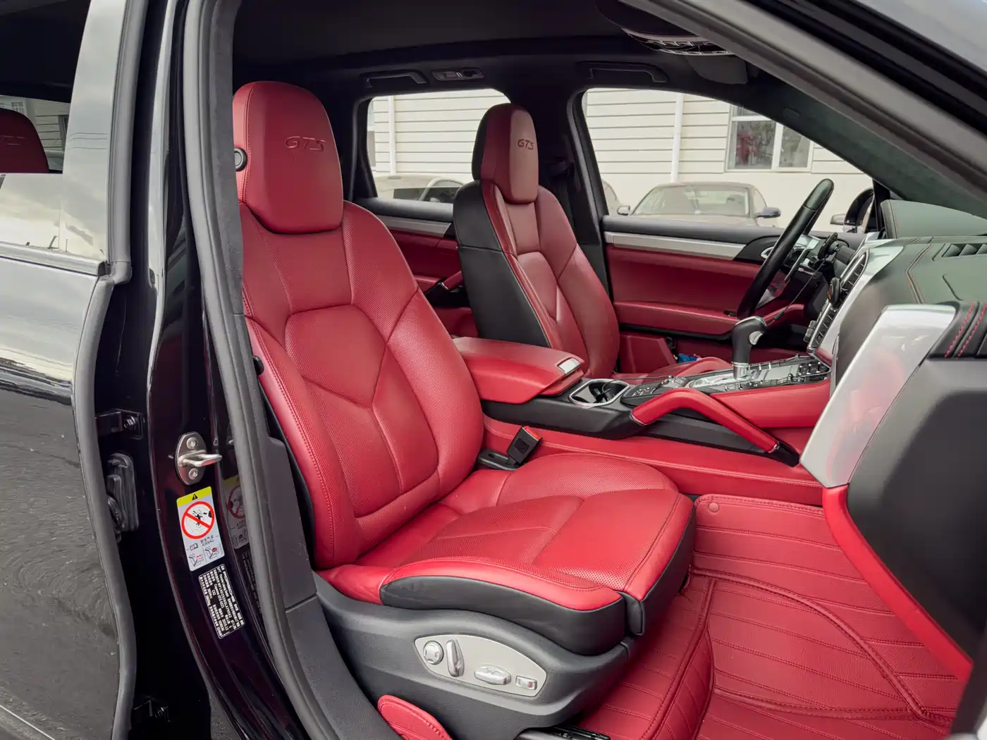 Porsche Cayenne 2016 Cayenne GTS 3.6T фото 23